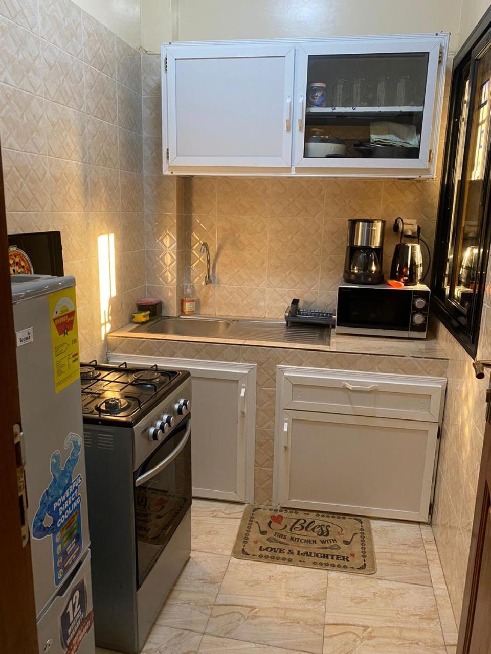 Residence Adja Binta Kane Sour Дакар Екстер'єр фото