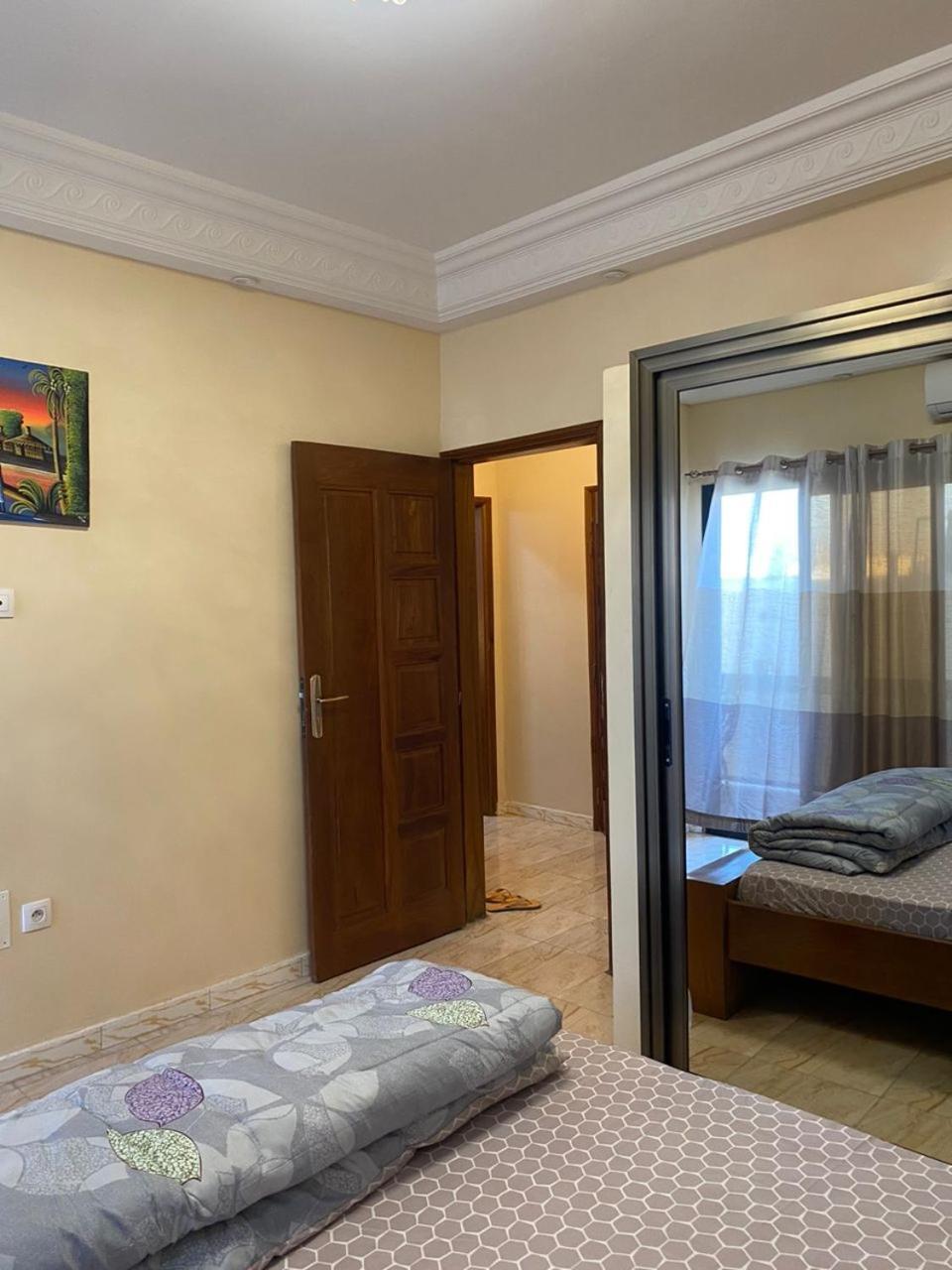 Residence Adja Binta Kane Sour Дакар Екстер'єр фото