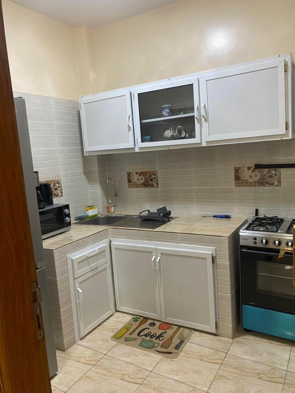 Residence Adja Binta Kane Sour Дакар Екстер'єр фото