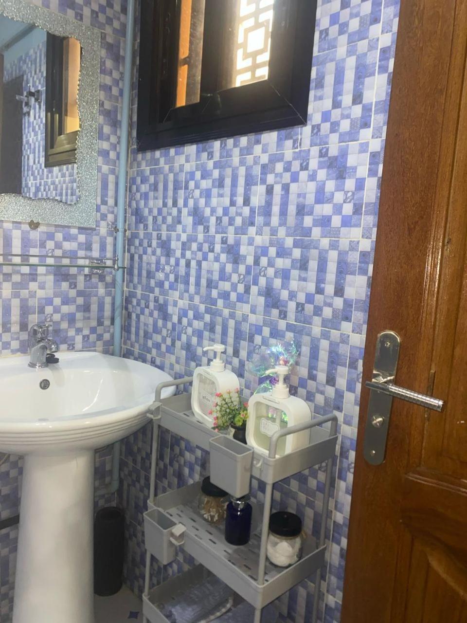 Residence Adja Binta Kane Sour Дакар Екстер'єр фото