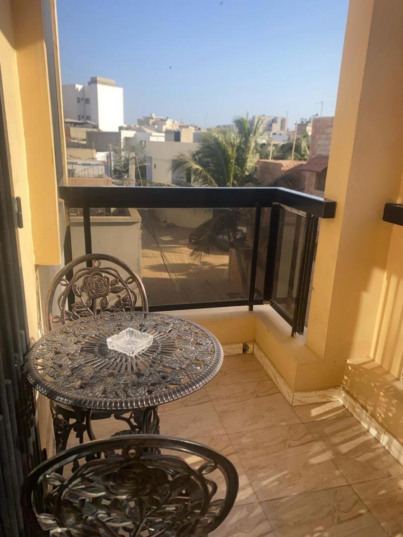 Residence Adja Binta Kane Sour Дакар Екстер'єр фото