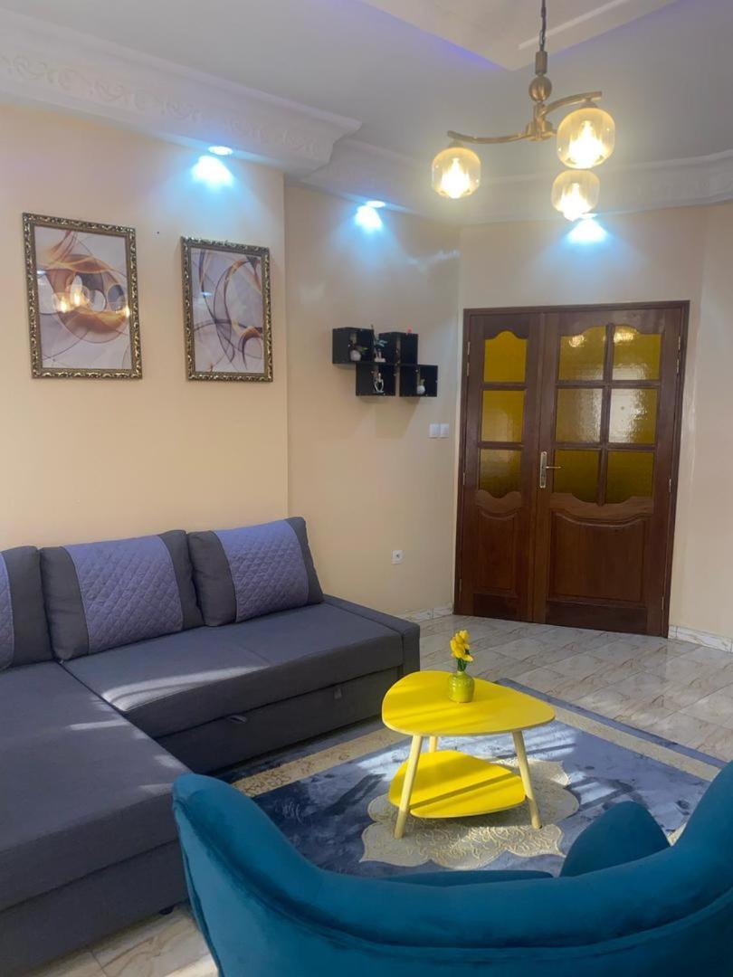 Residence Adja Binta Kane Sour Дакар Екстер'єр фото